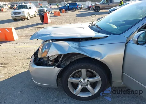 2005 Nissan Altima 2.5 S z USA, uszkodzony, nr VIN 1N4AL11D15C383218